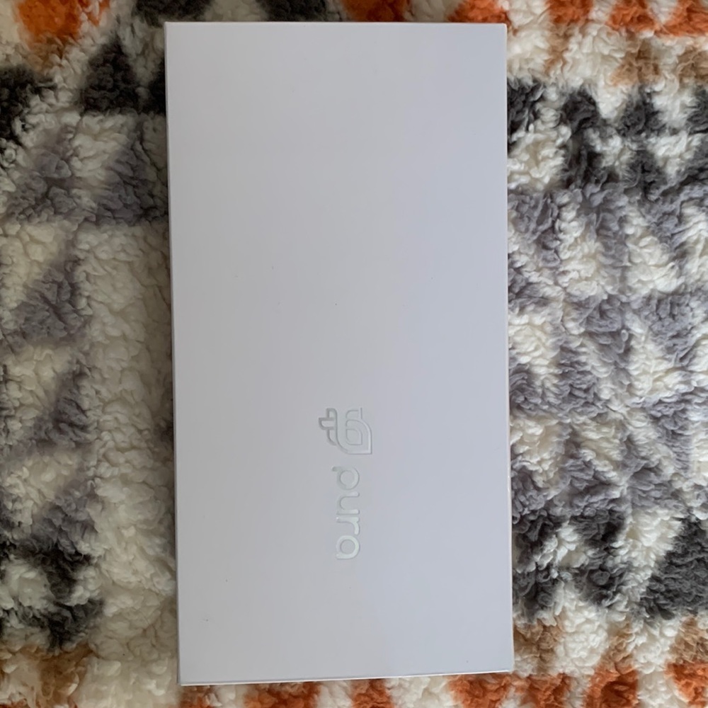 Pura smart home fragrance diffuser.